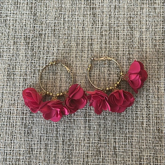 Vintage Fiesta Hoop Earings - Picture 2 of 2